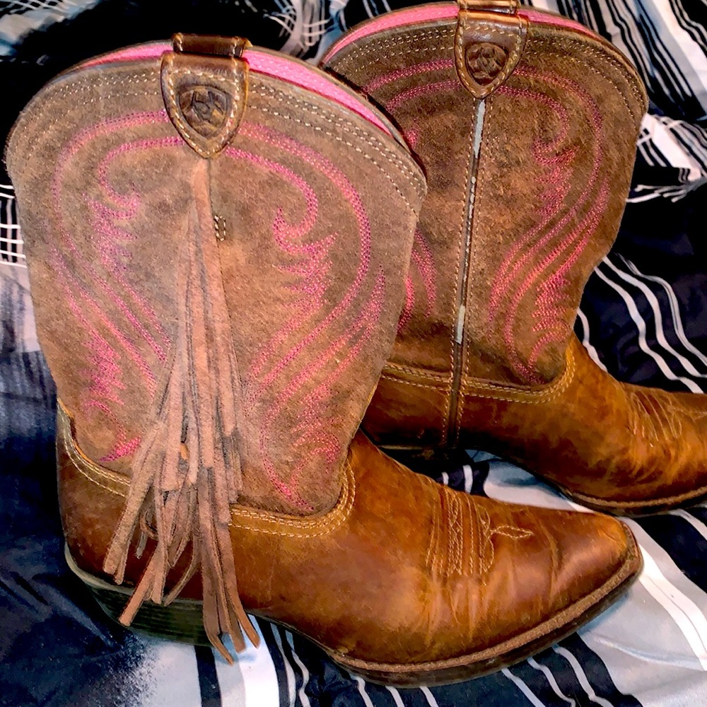 Little girls cowboy boots